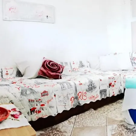 Apartment апартамент 7 *