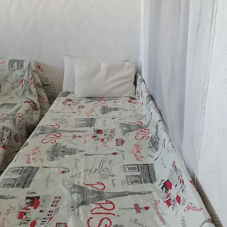 апартамент 7 Apartment *